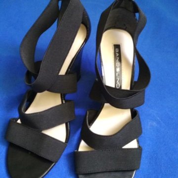 Босоножки Bandolino р.37 США