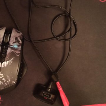 Компьютерная мышь  Bloody R8