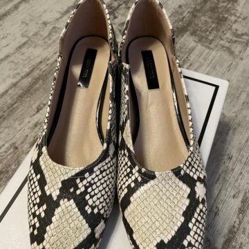 Балетки новые