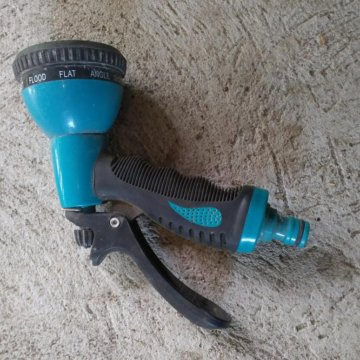 Поливочный пистолет.