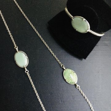 Колье и браслет из серебра с нефритом