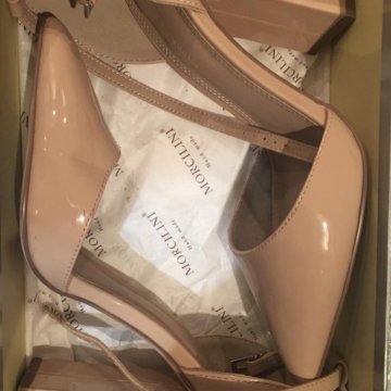 Туфли женские бежевого цвета