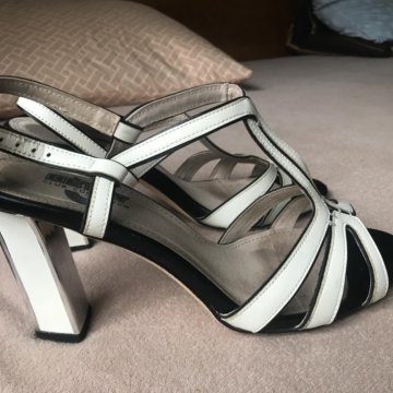 Босоножки р37 кожа