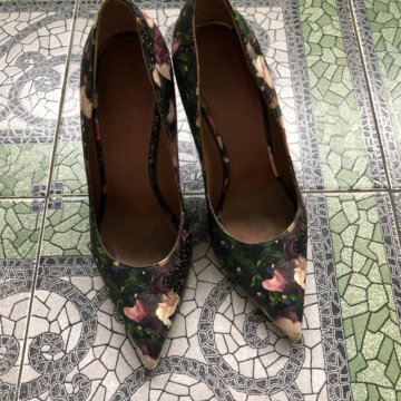 Туфли Givenchy 37