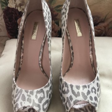 Туфли GUESS, 37-37,5 размер, новые