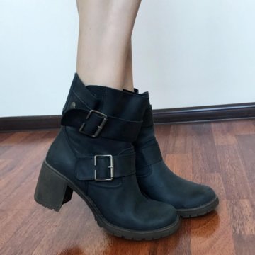 Ботинки женские кожаные