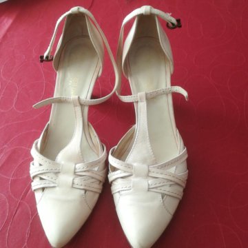 Туфли женские 39 размера