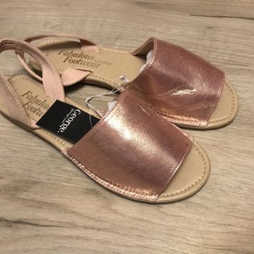 Сандали 38 George новые