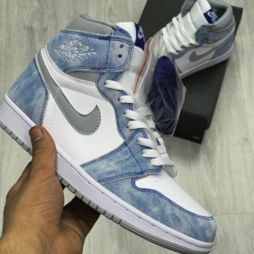 Кроссовки Новые Nike air Jordan 1