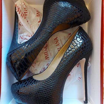 Стильные туфли Milana 38 размер