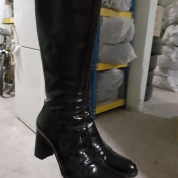 Кожаная обувь новый