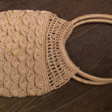 Плетённая сумка из мягкого ротанга. НОВАЯ.