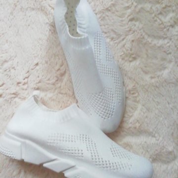 ЖЕНСКИЕ СЛИПОНЫ 38р-р/НОВЫЕ