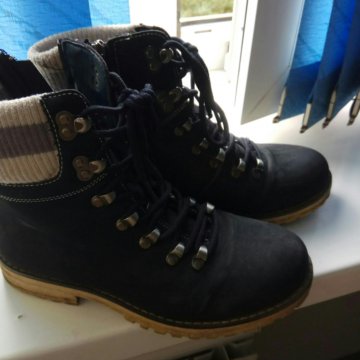 Ботинки р-р36