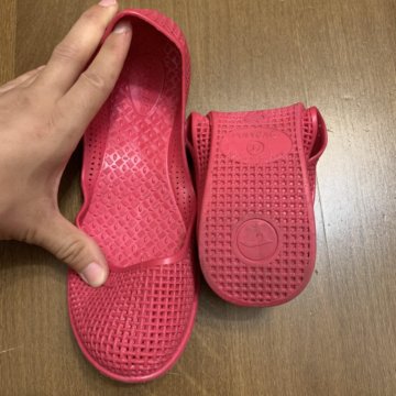 Тапочки пляжные