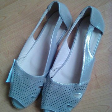 Туфли 43 размер новые стелька 28 см