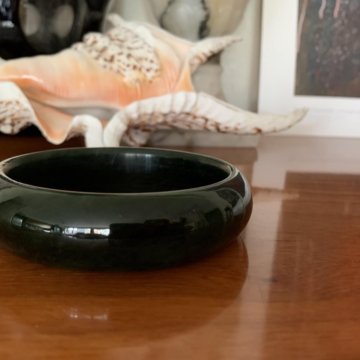 Нефритовый браслет