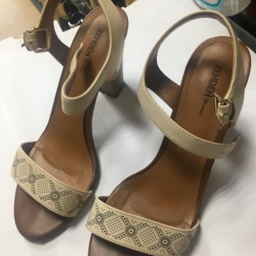 Босоножки женские 38 размер