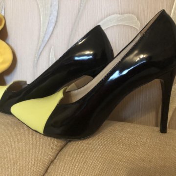 Кожаные туфли р.39