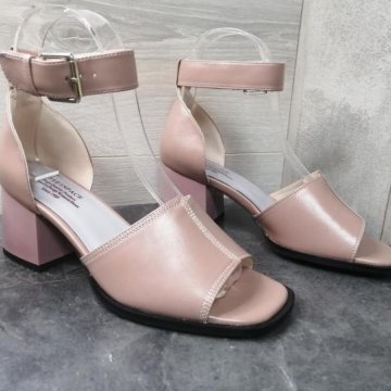 Женские босоножки Teetspace