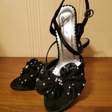 Босоножки 37 р.