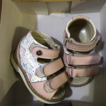 Обувь детская 18р