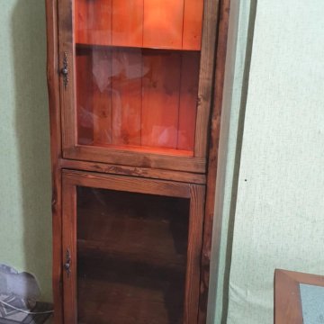 Сервант и виный шкаф из массива сосны