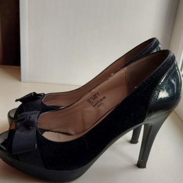 Туфли с открытым носом