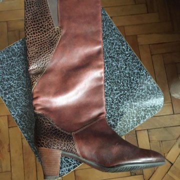 Сапоги женские кожаные новые Италия