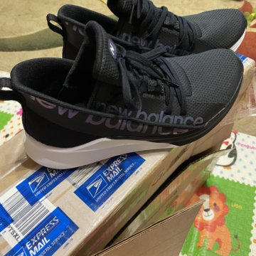 Новые кроссовки new balance 38/39