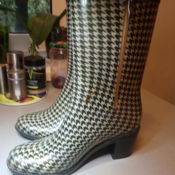 Сапоги резиновые