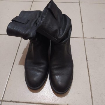 Сапоги коженные в идеальном состоянии