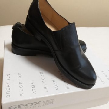 Женские туфли