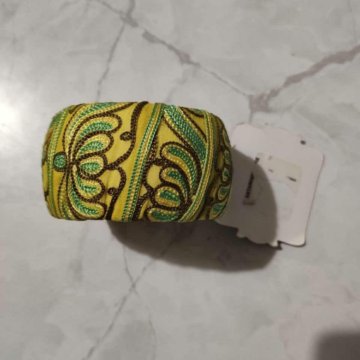 Браслет зелёный новый текстиль