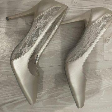 Свадебные туфли(новые)