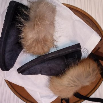 Ugg с мехом натуральные