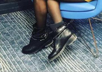 Ботинки женские. Торг.