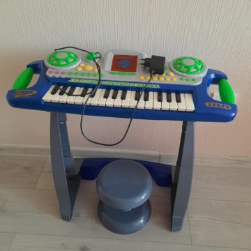 Пианино-синтезатор