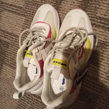 Женский новый кросовки