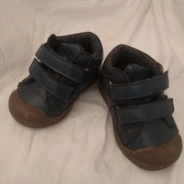 Кроссовки, Babygo