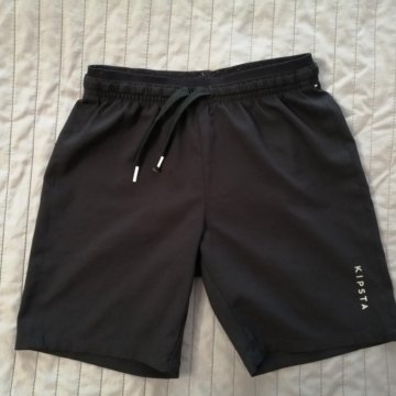 Продам шорты на мальчика