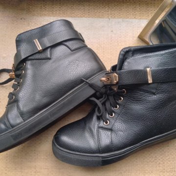 Ботинки люксовые кожаные утепленные 37р