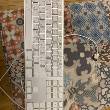 клавиатура apple