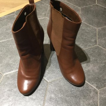 Ботильоны кожаные коричневые Mascotte