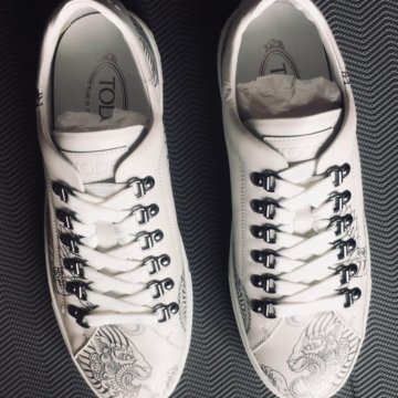 Кеды белые TOD’S с татушкой