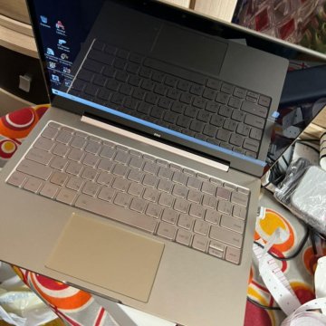 Ноутбук Xiaomi Mi Notebook Air 13.3 Золотой