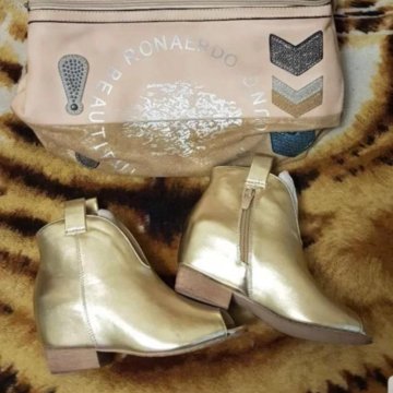 Сапожки и сумка