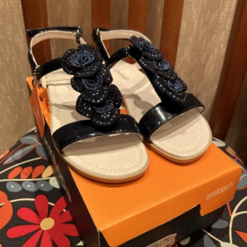 Сандали новые босоножки Antilopa 31 размера