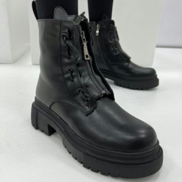 Ботинки женские зимние.