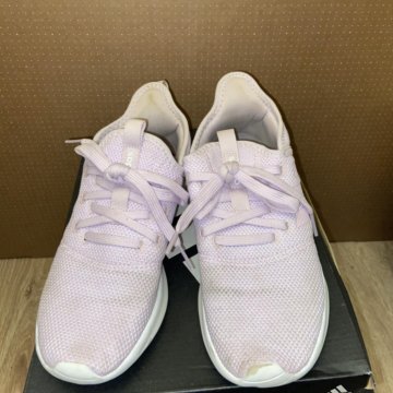 Кроссовки Адидас